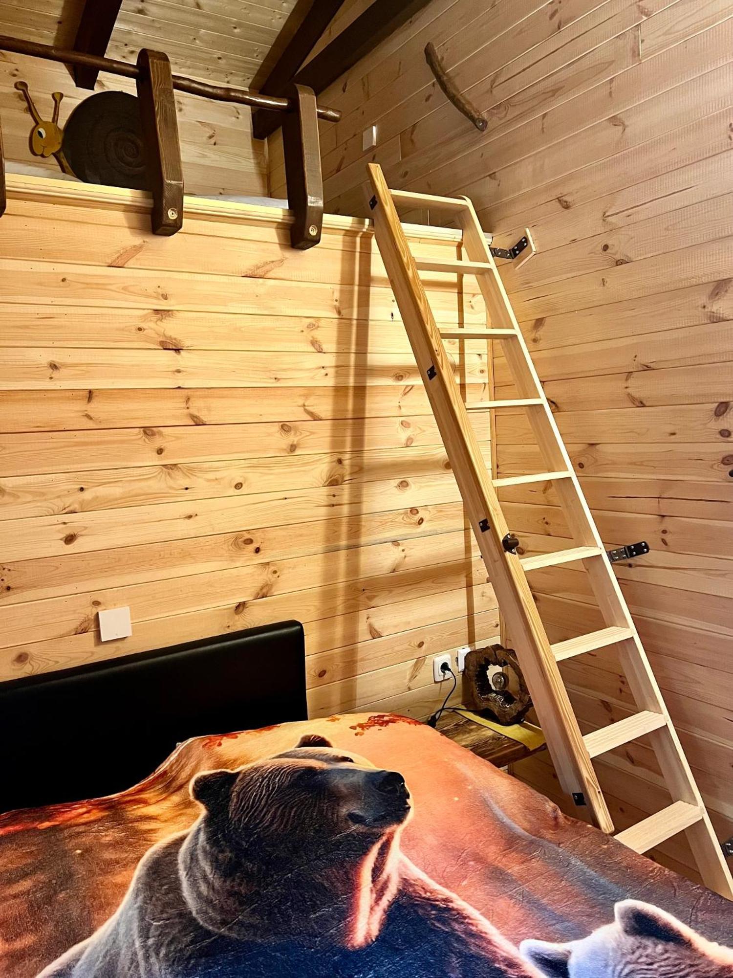 Holzhaus Baerenhoehle Am Wald Und See Neuruppin Extérieur photo